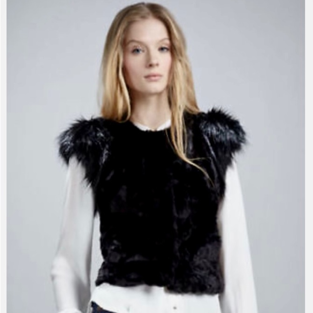 Fur cropped vest